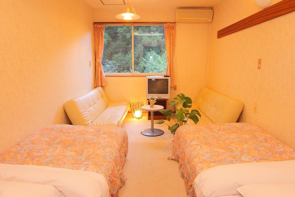 Pension Yummy Nikko Exterior foto
